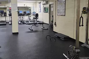 84-01 Main St, Briarwood, NY 11435 - Photo 2