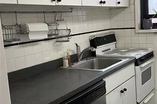 84-01 Main St, Briarwood, NY 11435 - Photo 2