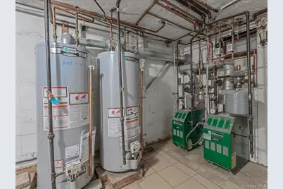 33-05 143rd Street #1405, Flushing, NY 11354 - Photo 26