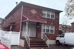 88-30 Pontiac St, Bellerose, NY 11427 - Photo 2