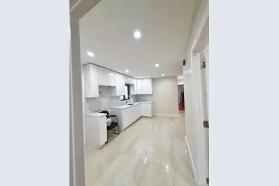 60 Saint Johns Avenue, Valley Stream, NY 11580 - Photo 22