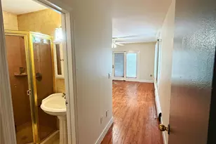 60 St Johns Ave, Valley Stream, NY 11580 - Photo 6