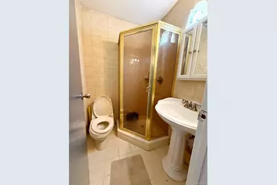 60 Saint Johns Avenue, Valley Stream, NY 11580 - Photo 26