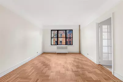 140 E 95th Street #3C, New York, NY 10128 - Photo 4