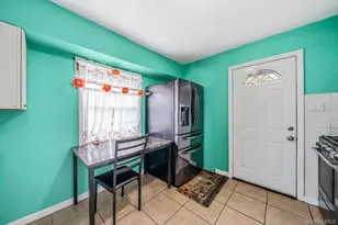 47 Satinwood St, Central Islip, NY 11722 - Photo 6