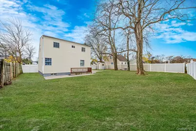 47 Satinwood Street, Central Islip, NY 11722 - Photo 26