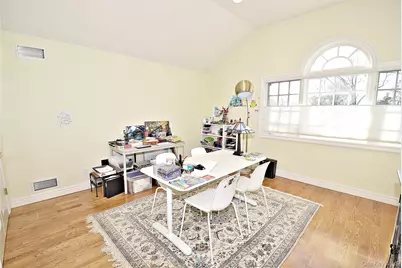 35 Meadow Woods Road, Great Neck, NY 11020 - Photo 24