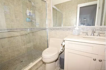 35 Meadow Woods Road, Great Neck, NY 11020 - Photo 20