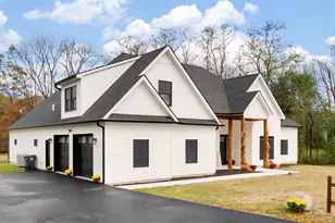 200 Hill Ave, Montgomery, NY 12549 - Photo 2