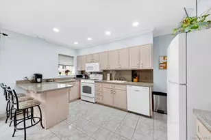 2529 Westervelt Ave, Bronx, NY 10469 - Photo 8