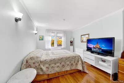 2529 Westervelt Avenue, Bronx, NY 10469 - Photo 14