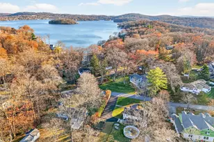 550 Beach Rd, Mahopac, NY 10541 - Photo 36