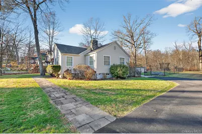 550 Beach Road, Mahopac, NY 10541 - Photo 2