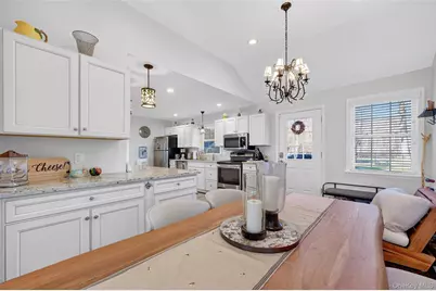 550 Beach Road, Mahopac, NY 10541 - Photo 16