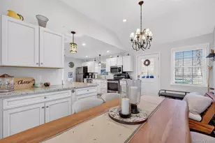 550 Beach Rd, Mahopac, NY 10541 - Photo 16