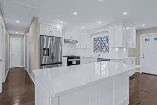 3167 Morgan Dr, Wantagh, NY 11793 - Photo 8