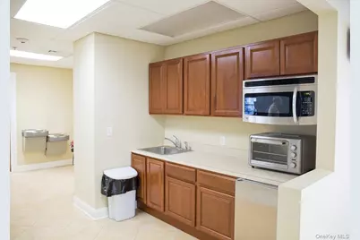 1207 Willow Lane, Valley Stream, NY 11580 - Photo 26