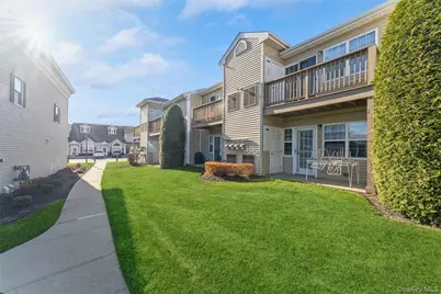 1207 Willow Lane, Valley Stream, NY 11580 - Photo 10