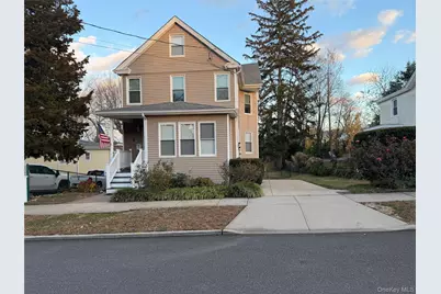 75 Anstice Street #1, Oyster Bay, NY 11771 - Photo 2