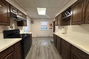 58-44 219th St, Bayside, NY 11364 - Photo 4