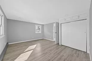 28 Candle Ln, Levittown, NY 11756 - Photo 12