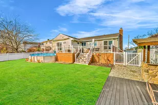 266 Bayview Ave, Massapequa, NY 11758 - Photo 34