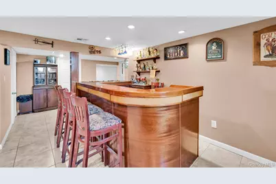 266 Bayview Avenue, Massapequa, NY 11758 - Photo 26