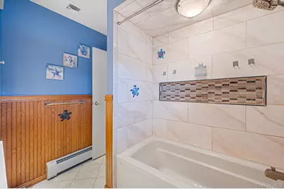 266 Bayview Avenue, Massapequa, NY 11758 - Photo 22