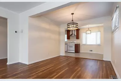 53 East Drive, Garden City, NY 11530 - Photo 4