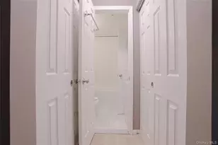 203 Park Ridge Ln, White Plains, NY 10603 - Photo 10