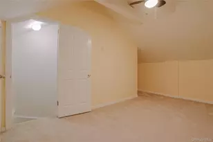 203 Park Ridge Ln, White Plains, NY 10603 - Photo 6