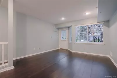 203 Park Ridge Lane, White Plains, NY 10603 - Photo 20
