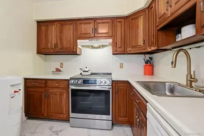 46 Mitchell Avenue, Poughkeepsie, NY 12603 - Photo 14