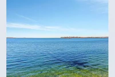 512 Minnieford Avenue, Bronx, NY 10464 - Photo 32