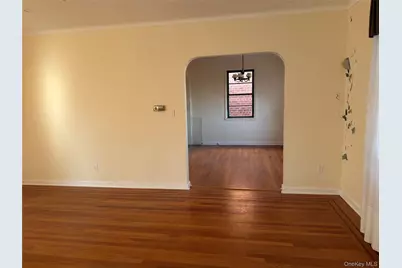 512 Minnieford Avenue, Bronx, NY 10464 - Photo 8