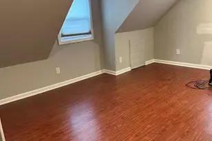 258 N Suffolk Ave, Massapequa, NY 11758 - Photo 10