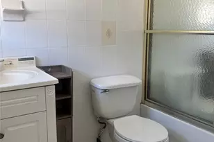 145-40 175th St, Rochdale, NY 11434 - Photo 2