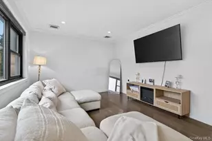 127 15th St, Garden City, NY 11530 - Photo 6