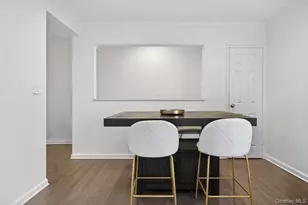 127 15th St, Garden City, NY 11530 - Photo 8