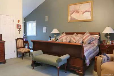 35 Hastings Drive, Ridge, NY 11961 - Photo 28