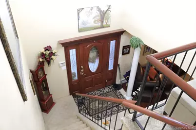 35 Hastings Drive, Ridge, NY 11961 - Photo 16