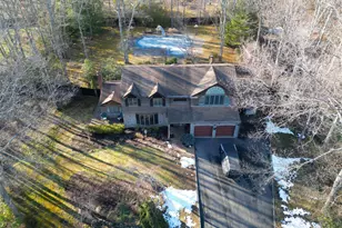35 Hastings Dr, Ridge, NY 11961 - Photo 4