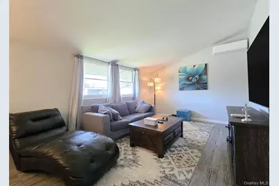 373 Magnolia Drive, Selden, NY 11784 - Photo 14