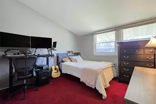 373 Magnolia Dr, Selden, NY 11784 - Photo 16