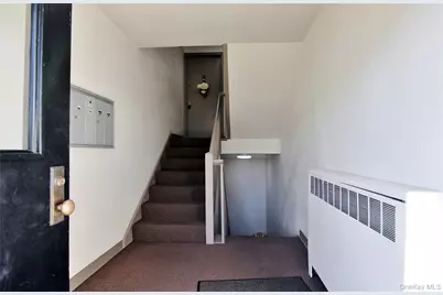 39 Avon Circle #B, Rye Brook, NY 10573 - Photo 4