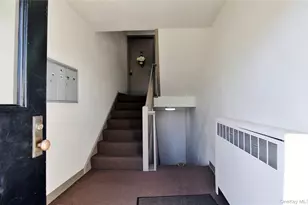 39 Avon Cir, Rye Brook, NY 10573 - Photo 4