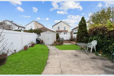 14455 157th Street, Springfield Gardens, NY 11434 - Photo 24