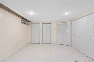 144-55 157th St, Springfield Gardens, NY 11434 - Photo 18