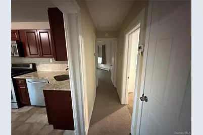 75 Anstice Street #2- 2nd flr, Oyster Bay, NY 11771 - Photo 4