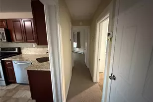 75 Anstice St, Oyster Bay, NY 11771 - Photo 4